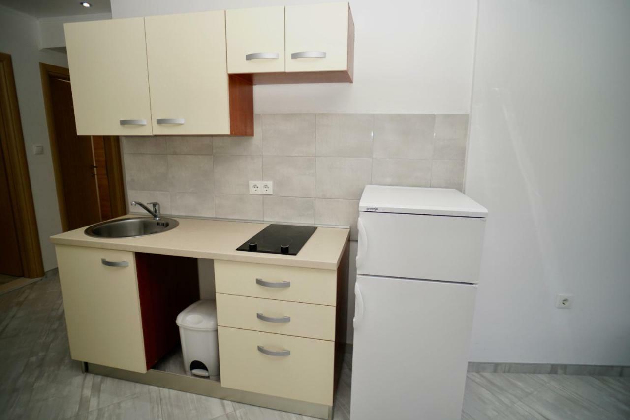 Apartments Teo โตรกีร์ ภายนอก รูปภาพ